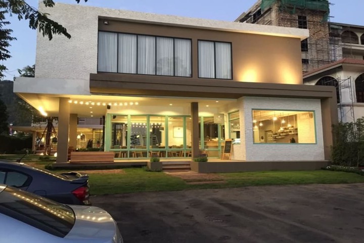 Hotel 46 of 48