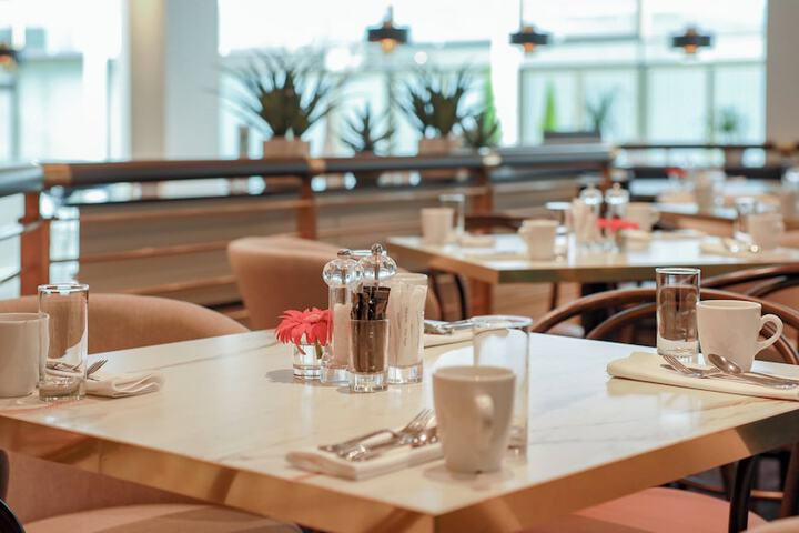 Breakfast/Coffee Service 410 of 457