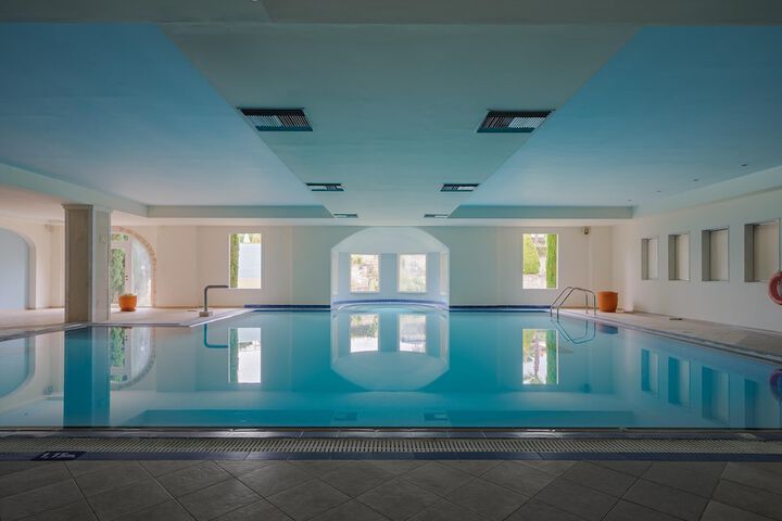 Pool 224 of 417