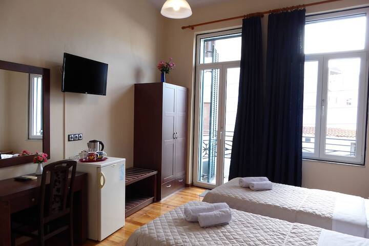 Room 44 of 70