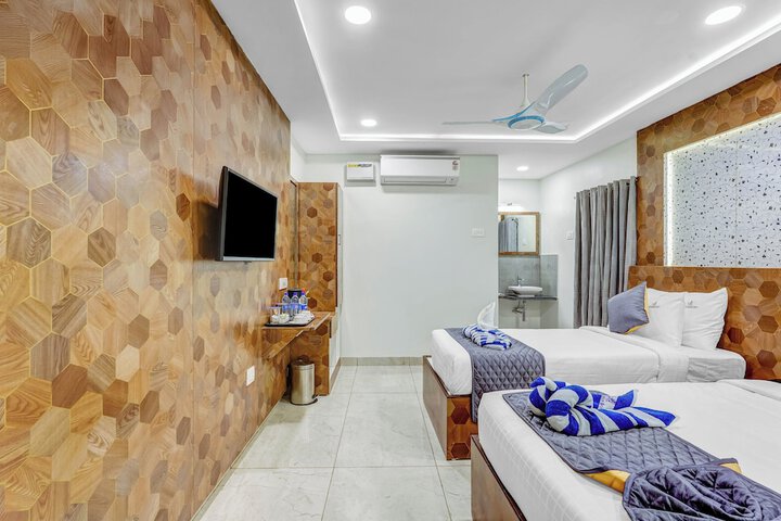Room 18 of 38