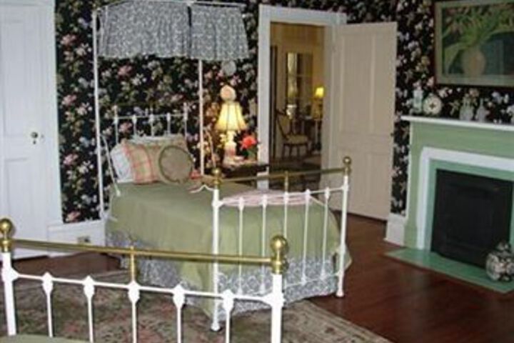 Room 22 of 31