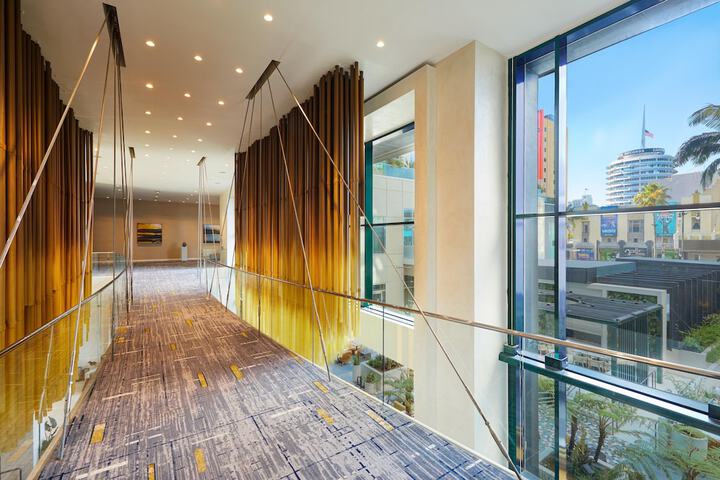 Meeting facility