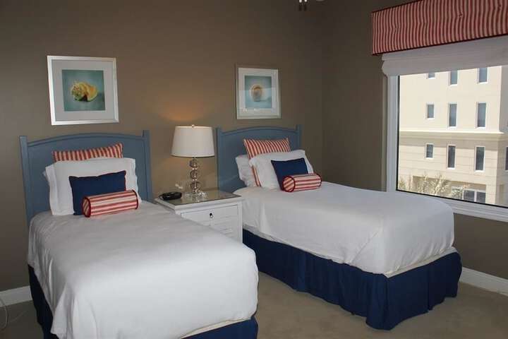 Room 5 of 47
