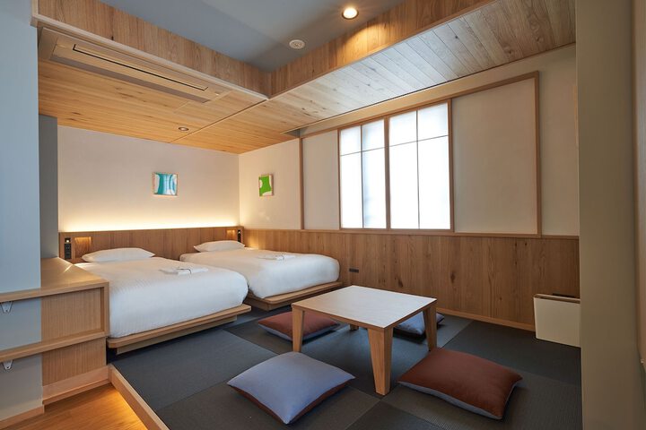 Image of COCOSHUKU AKASAKA Premium