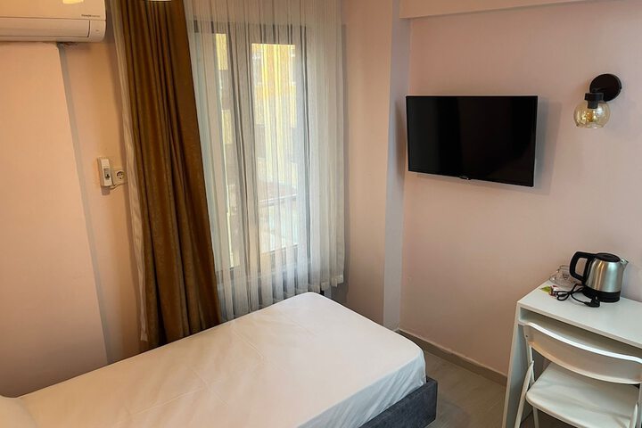 Room 40 of 54