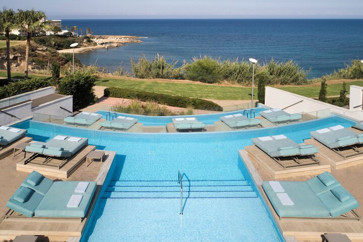 Pool 74 of 135