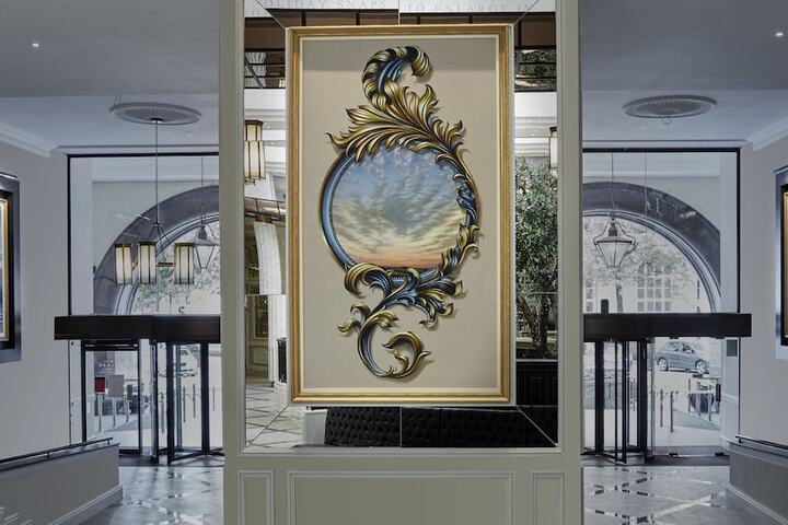 Guest Lobby