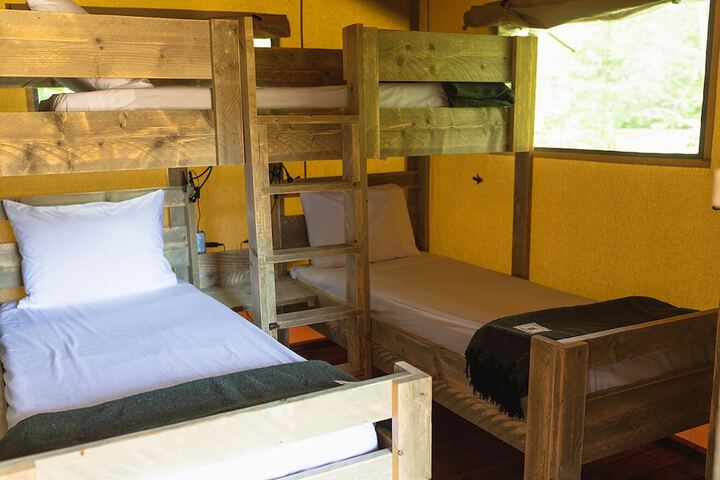 Room 14 of 42