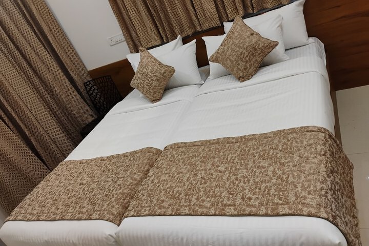 Room 15 of 29