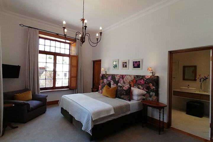 Room 12 of 92