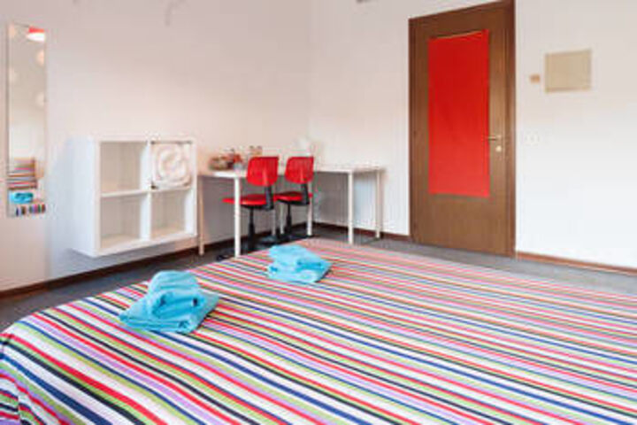 Room 14 of 19