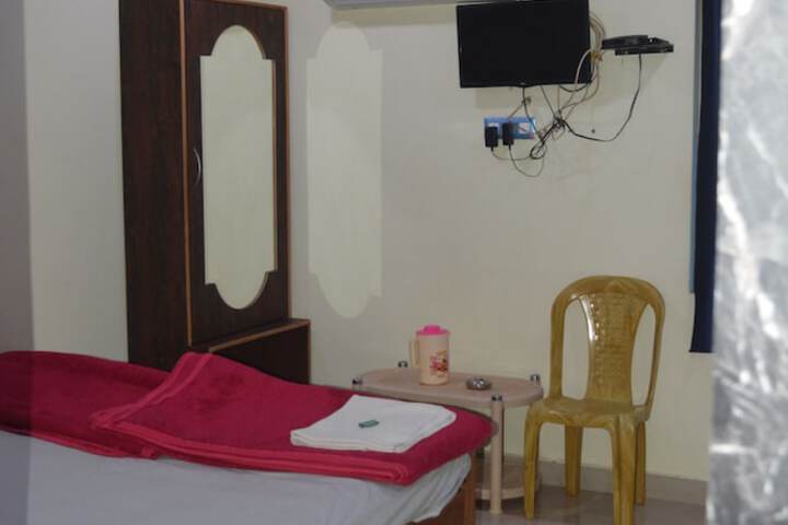Room 40 of 94