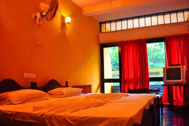Room 5 of 39