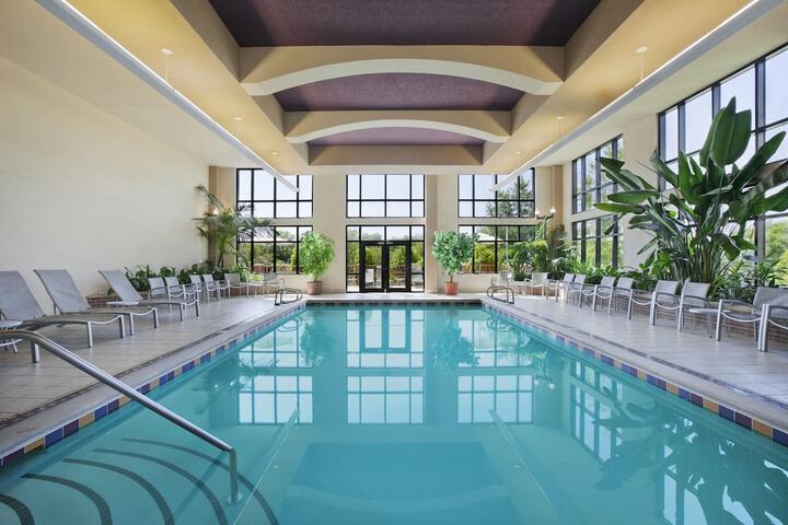 Pools & Facilities