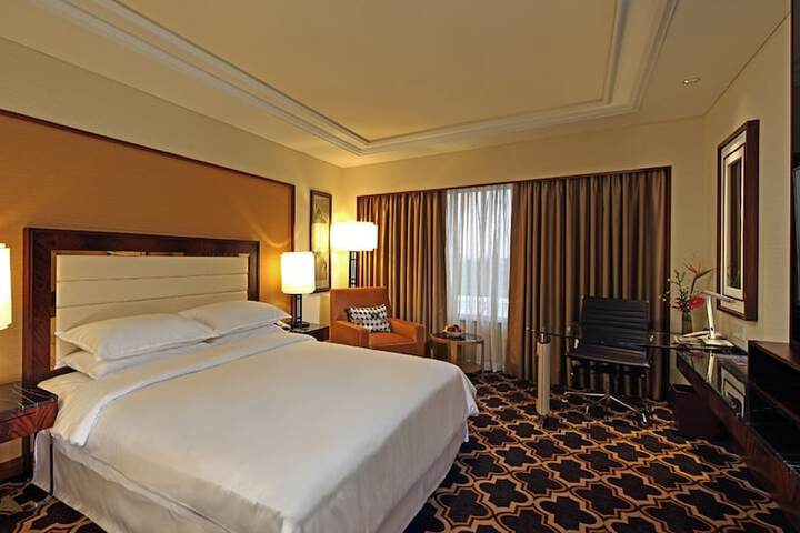 Room 12 of 71