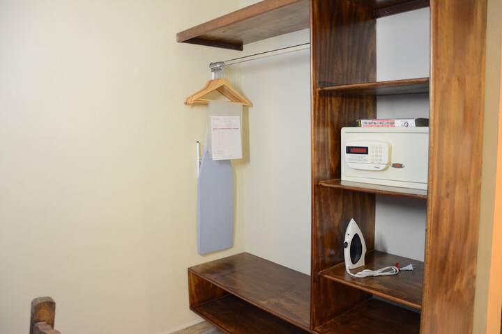 Room 5 of 46