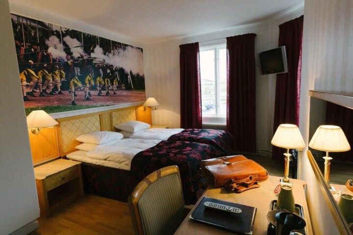 Room 12 of 47
