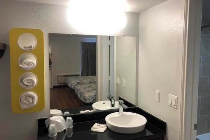 Room 14 of 19