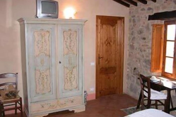 Room 28 of 41