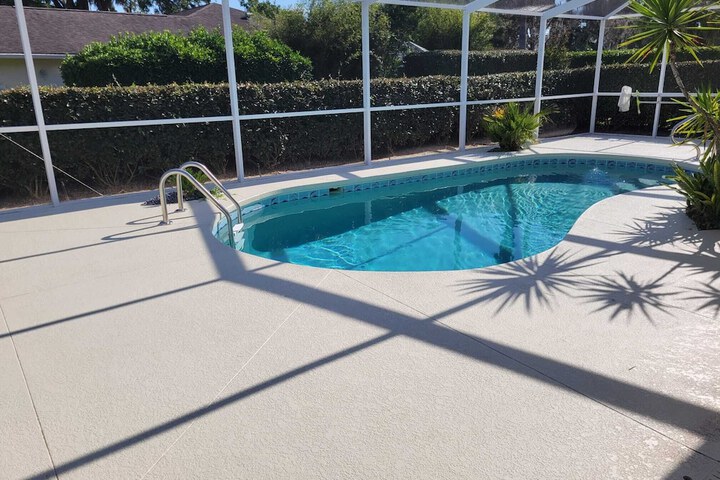 Terrace/Patio 9 of 16
