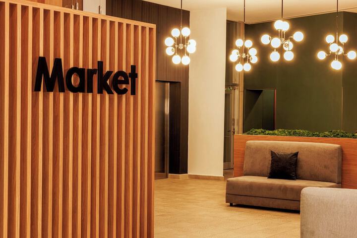 Dining 36 of 69
