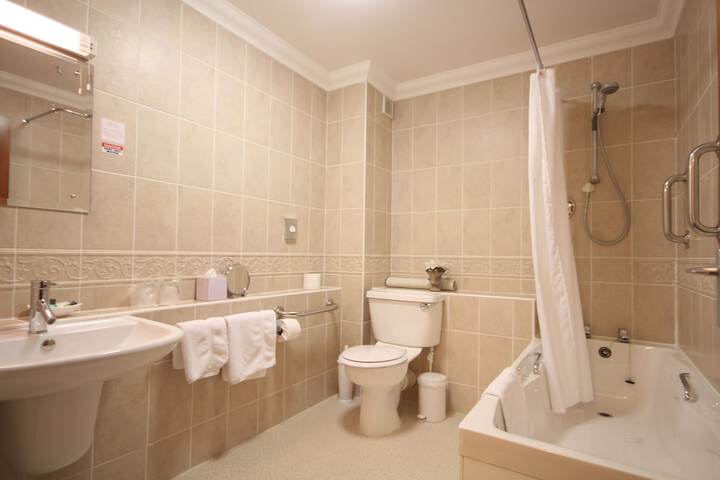 Bath Interior