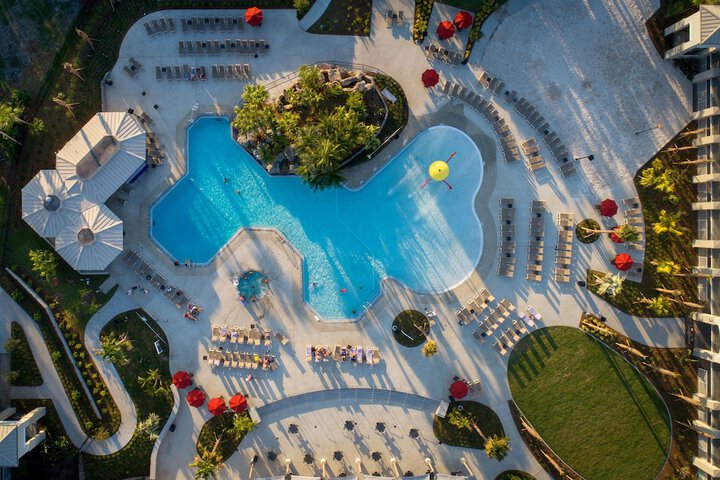 Pool 54 of 135