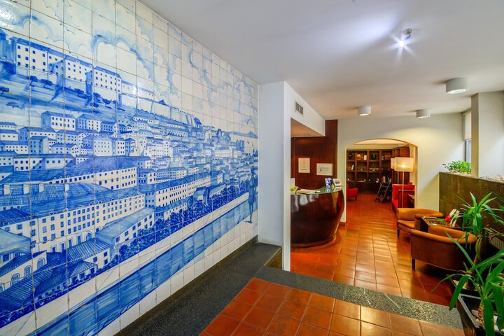 Hotel Interior 3 of 27