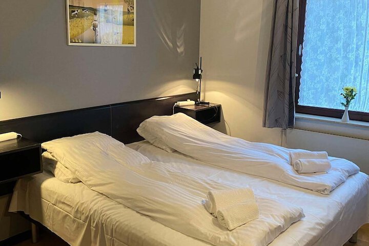 Room 3 of 30