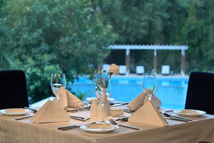 Hotel with Pool