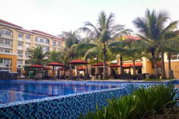 Pool 67 of 103