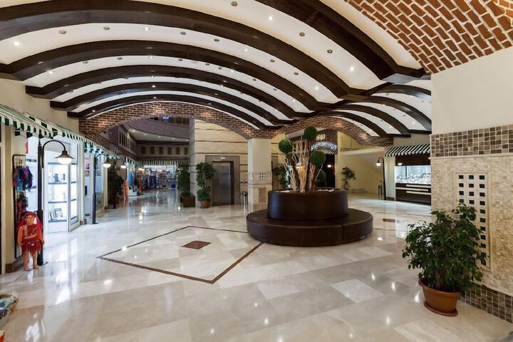 Hotel Interior 2 of 120