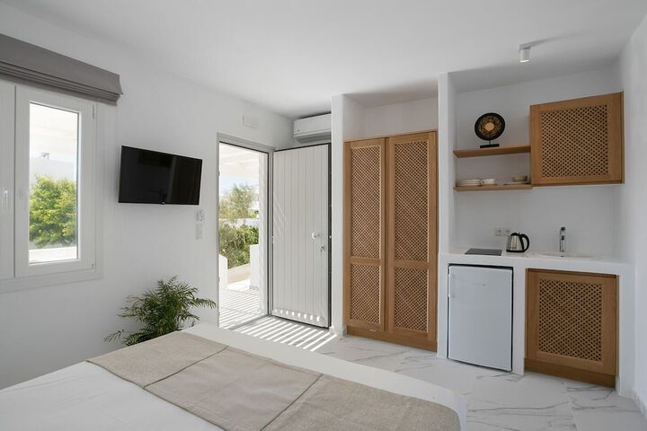 Room 47 of 150