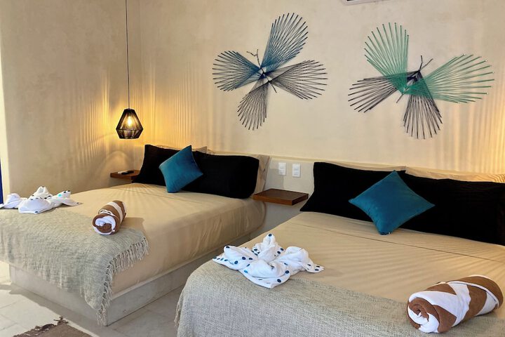 Room 44 of 321