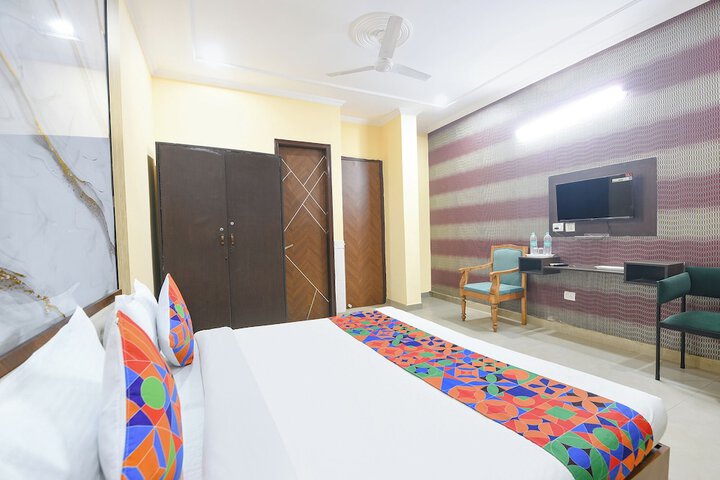 Room 20 of 29