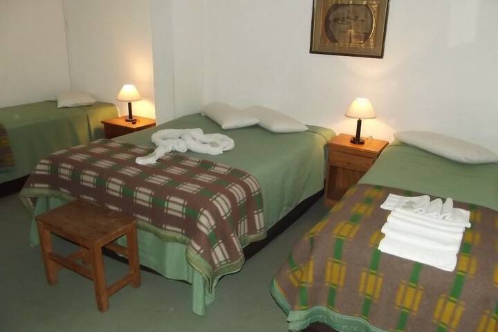 Room 4 of 44
