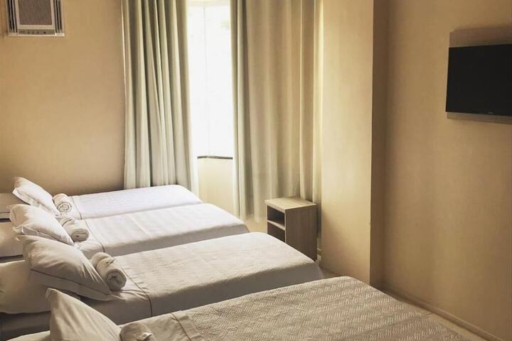 Room 14 of 77