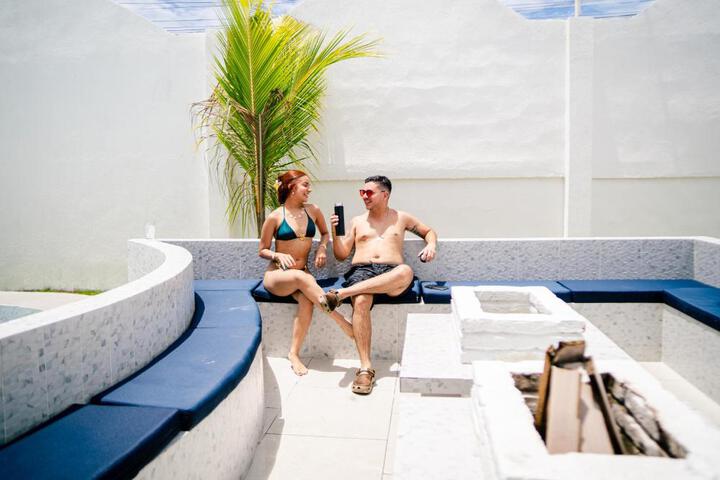 Pool 8 of 22