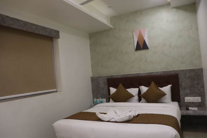 Room 15 of 75