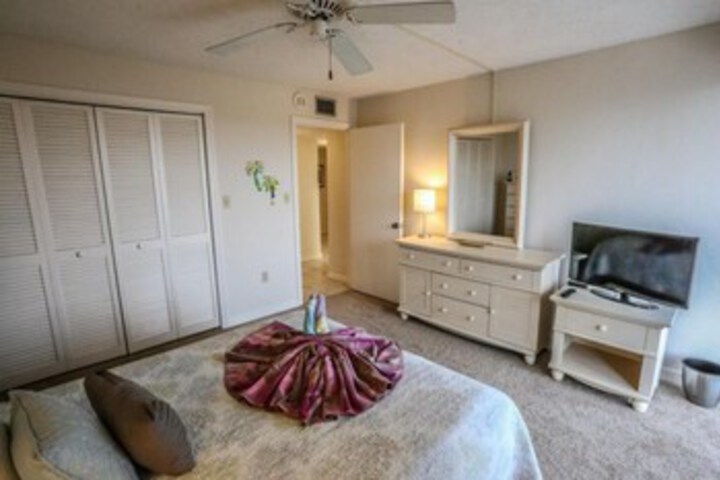 Room 18 of 18