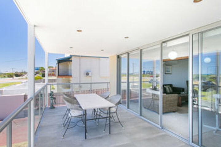 Terrace/Patio 2 of 56