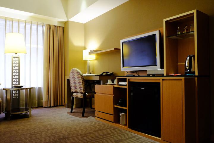Room 19 of 69
