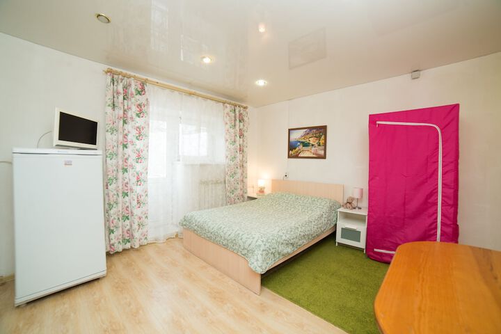 Room 52 of 97