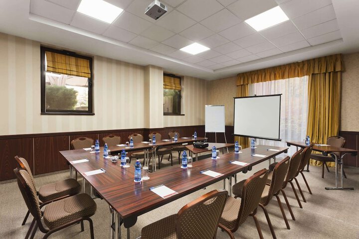 Meeting 60 of 67
