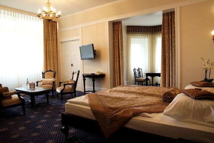 Room 20 of 114