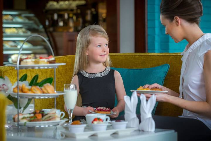 Dining Photos