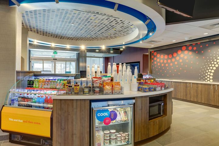 Snack bar