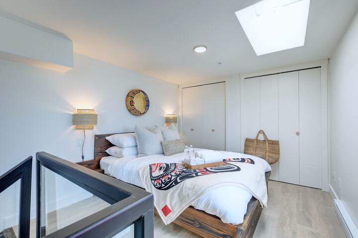 Room 10 of 53