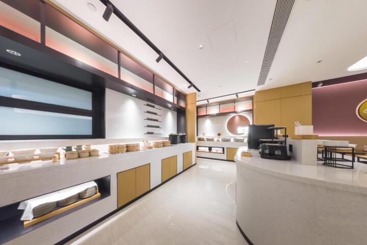 Nihao Qingdao Wusi Square Hotel